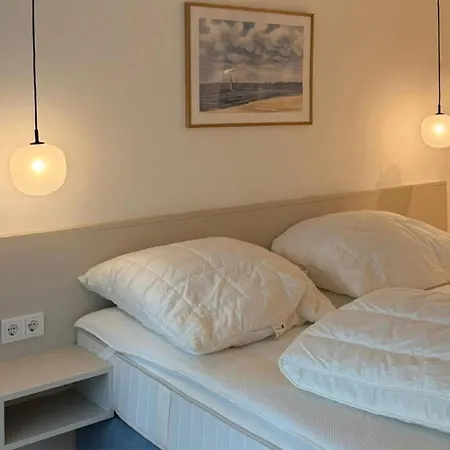 1 Bedroom Amazing In Tossens Stick